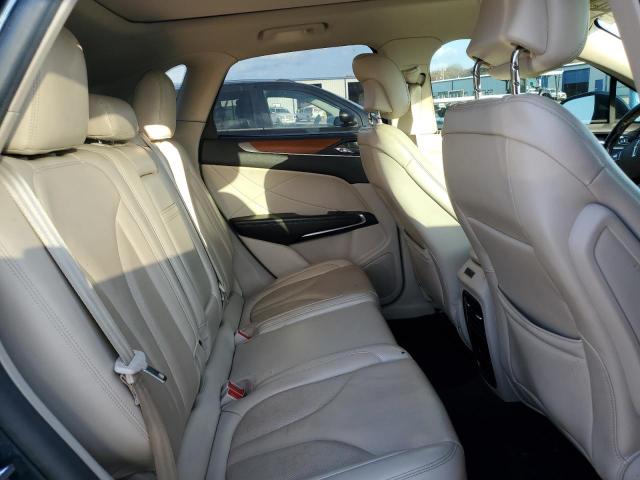 Photo 11 from auction – 2019 LINCOLN MKC SELECT with VIN 5LMCJ2C98KUL21238