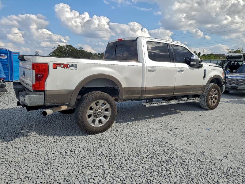 Photo 3 from auction – 2017 FORD F250 SUPER with VIN 1FT7W2B68HED23754