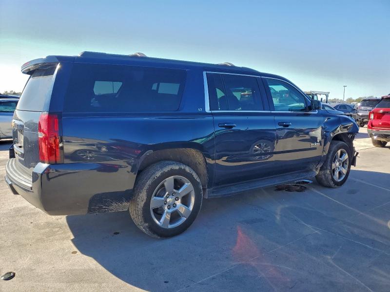 Photo 3 from auction – 2018 CHEVROLET SUBURBAN with VIN 1GNSCHKC3JR223353