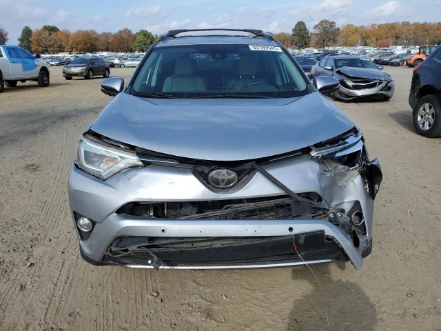 Photo 5 from auction – 2017 TOYOTA RAV4 with VIN 2T3YFREV4HW326319