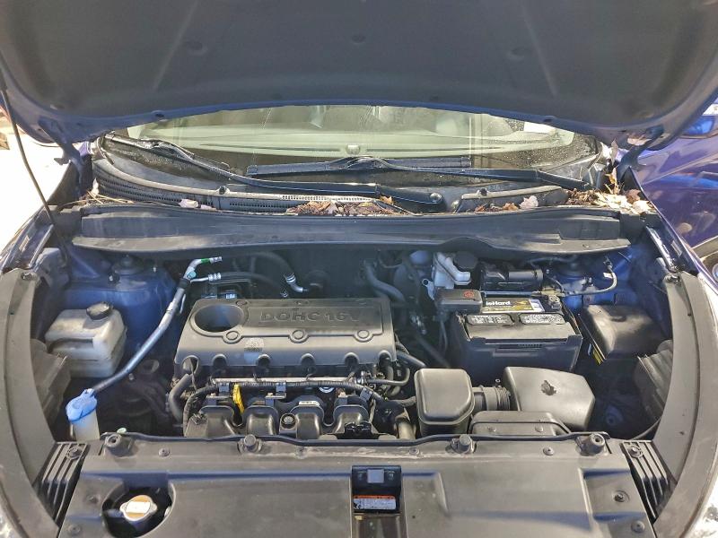 Photo 11 from auction – 2012 HYUNDAI TUCSON GLS with VIN KM8JUCAC3CU492650