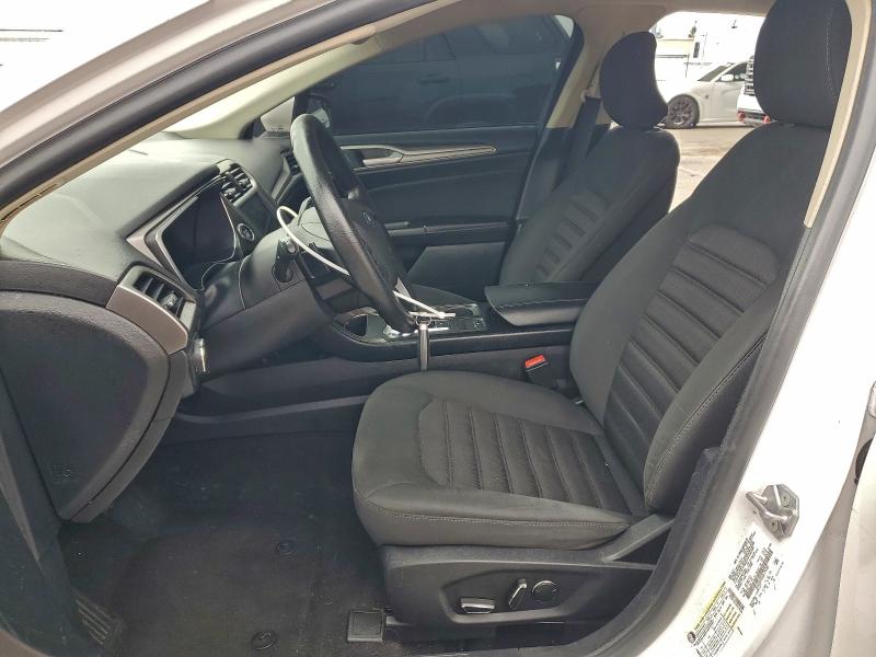 Photo 7 from auction – 2019 FORD FUSION SE with VIN 3FA6P0HD6KR179280