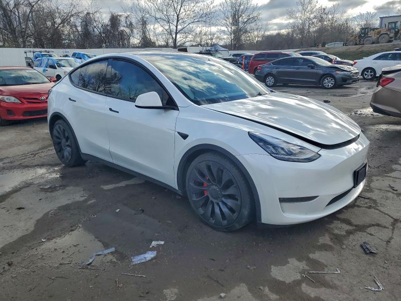 صورة رقم 4 من المزاد - 2021 TESLA MODEL Y مع VIN 5YJYGDEF4MF079442
