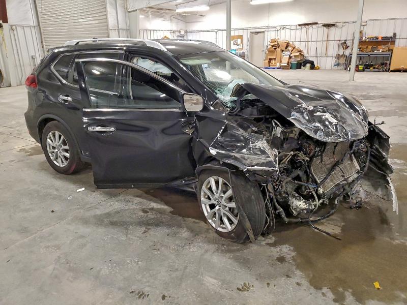 Photo 4 from auction – 2018 NISSAN ROGUE S with VIN KNMAT2MV0JP604282