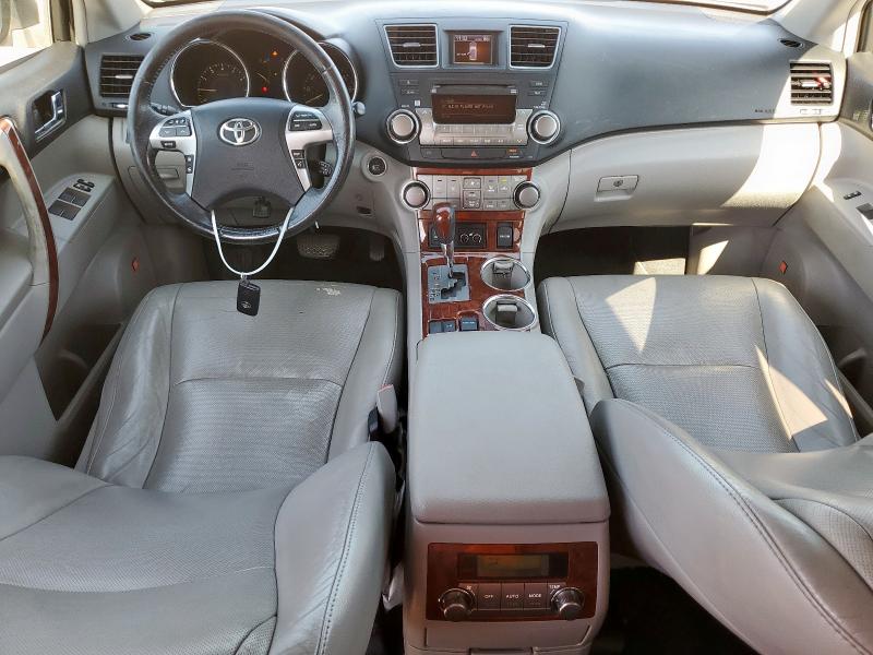 Photo 8 from auction – 2012 TOYOTA HIGHLANDER with VIN 5TDYK3EH0CS078504