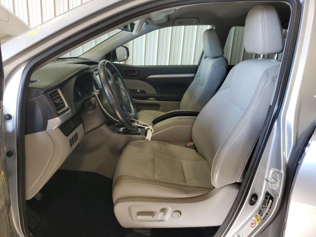 Photo 7 from auction – 2015 TOYOTA HIGHLANDER with VIN 5TDBKRFH9FS180475