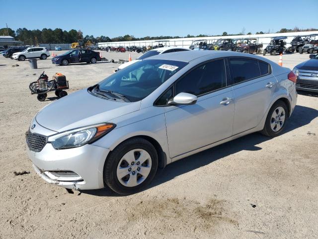KIA FORTE LX 2016 with VIN KNAFK4A64G5563822 - Photo from auction