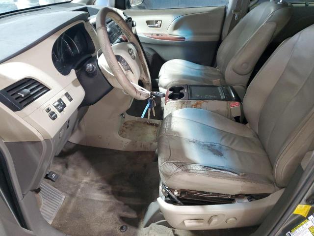 Photo 7 from auction – 2013 TOYOTA SIENNA XLE with VIN 5TDYK3DC8DS283396