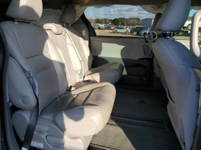 Photo 10 from auction – 2017 TOYOTA SIENNA XLE with VIN 5TDYZ3DCXHS786476