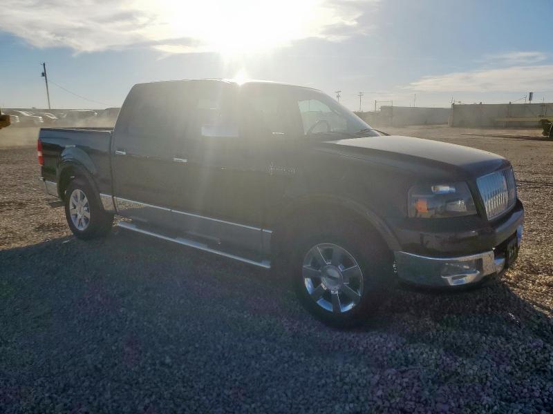 Photo 4 from auction – 2006 LINCOLN MARK LT with VIN 5LTPW16536FJ06371