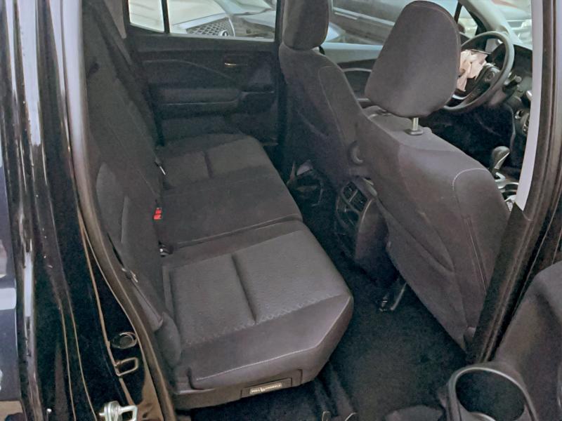 Photo 6 from auction – 2019 HONDA RIDGELINE with VIN 5FPYK3F17KB018991