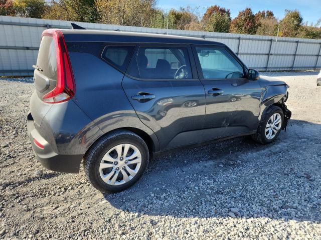 Photo 3 from auction – 2021 KIA SOUL with VIN KNDJ23AU8M7786144