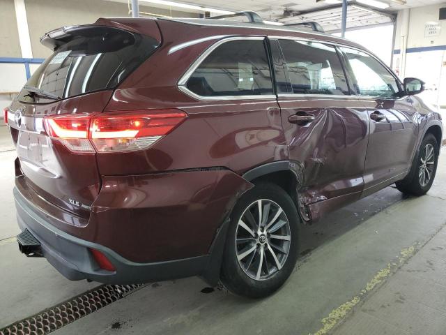 Foto 3 de la subasta – 2017 TOYOTA HIGHLANDER con VIN 5TDJZRFH4HS398592