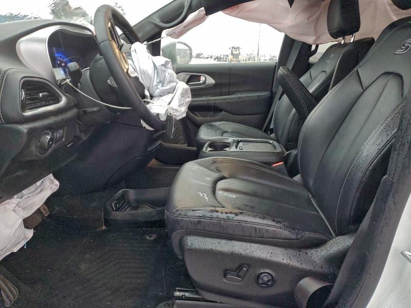 Photo 7 from auction – 2024 CHRYSLER PACIFICA T with VIN 2C4RC1BG1RR180669