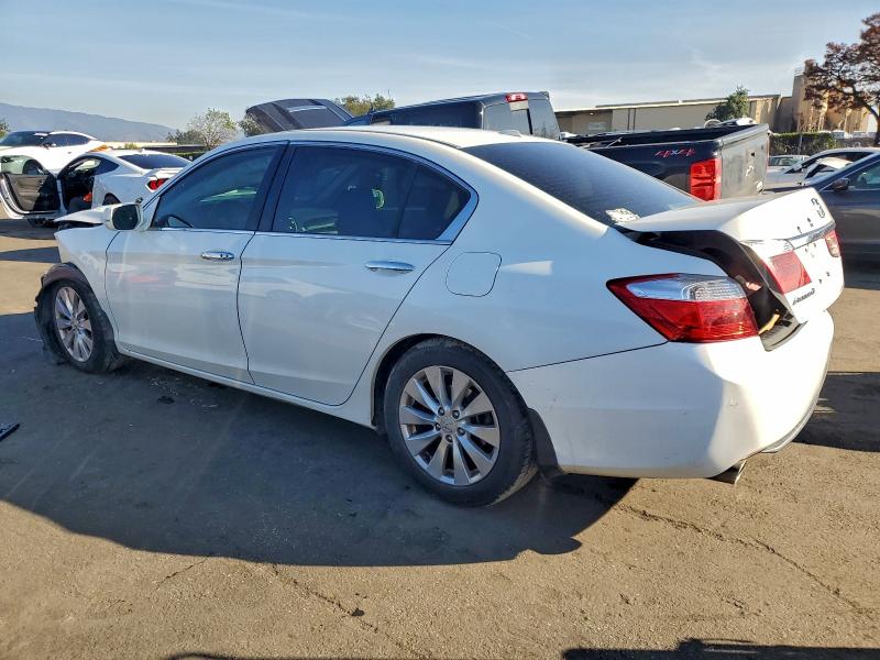 Photo 2 from auction – 2013 HONDA ACCORD EXL with VIN 1HGCR3F80DA011616