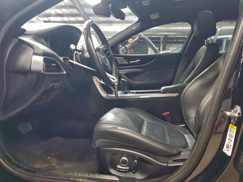 Photo 7 from auction – 2020 JAGUAR XE S with VIN SAJAE4FX6LCP60326