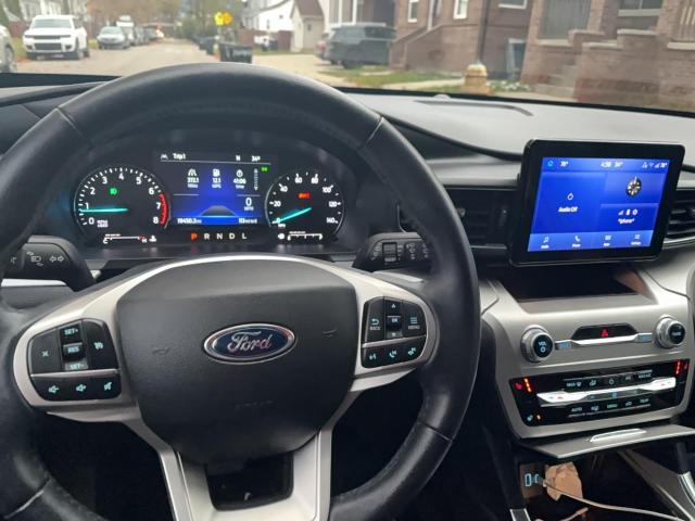 Photo 9 from auction – 2022 FORD EXPLORER X with VIN 1FMSK7DH7NGC02324