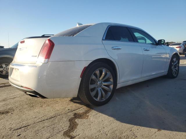 Photo 3 from auction – 2019 CHRYSLER 300 LIMITE with VIN 2C3CCAEG8KH563090