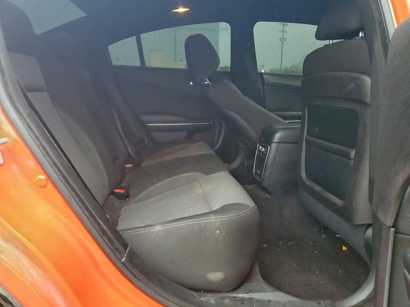 Photo 10 from auction – 2016 DODGE CHARGER SE with VIN 2C3CDXBGXGH310543