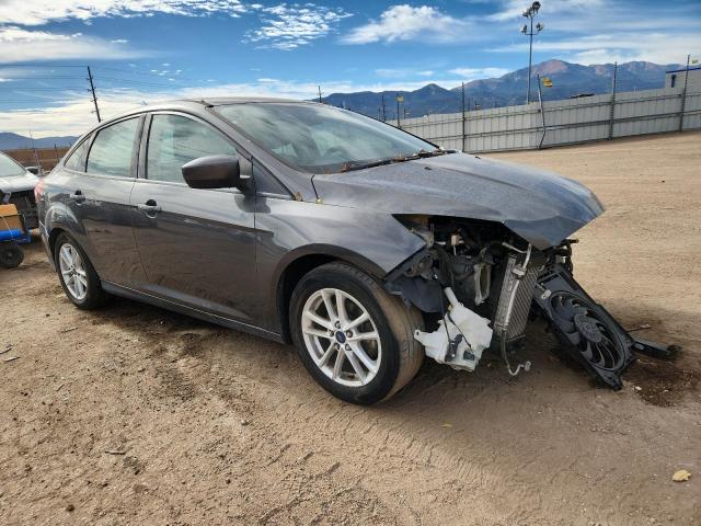 Foto 4 de la subasta – 2018 FORD FOCUS SE con VIN 1FADP3FE9JL325754
