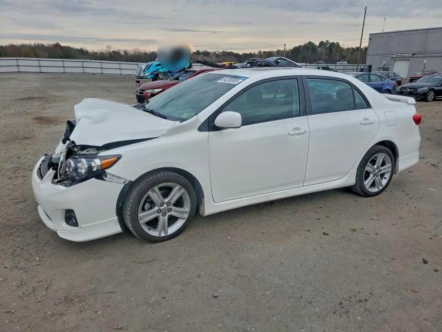 TOYOTA COROLLA BA 2013 with VIN 2T1BU4EEXDC102586 - Photo from auction