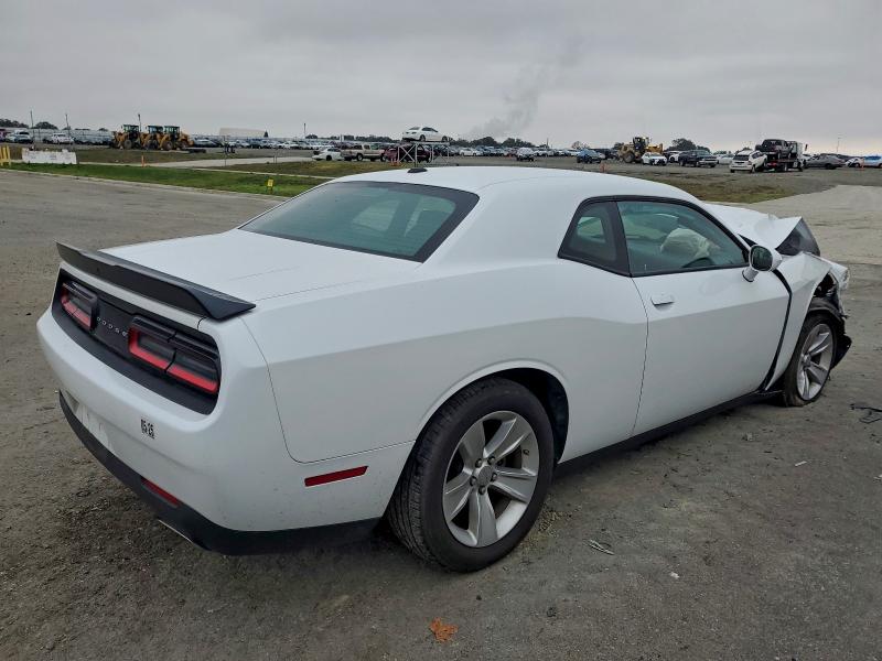 Photo 3 from auction – 2023 DODGE CHALLENGER with VIN 2C3CDZAG1PH542638