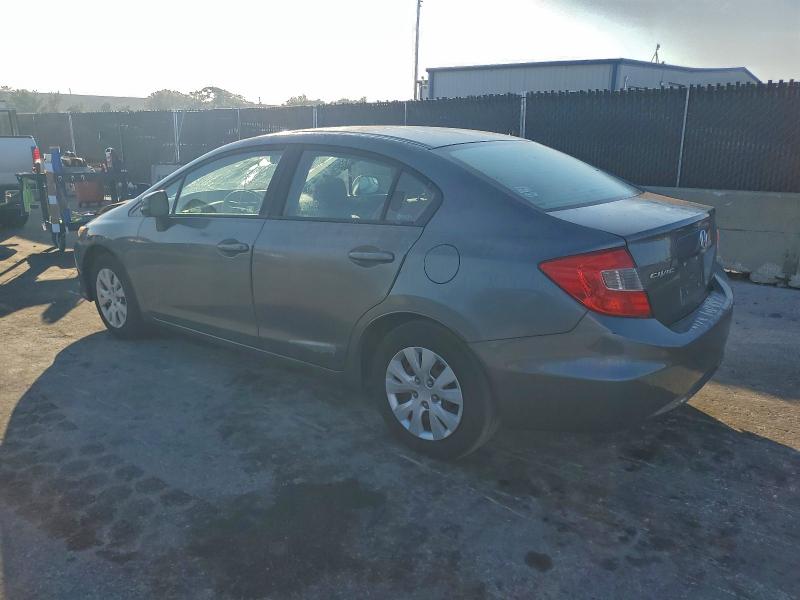 Photo 2 from auction – 2012 HONDA CIVIC LX with VIN 19XFB2F53CE062412