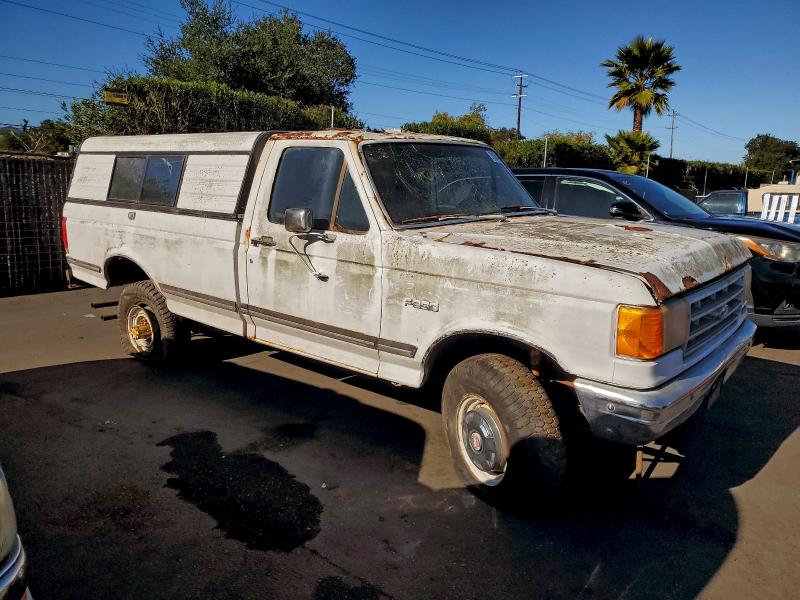 Photo 4 from auction – 1990 FORD F-250 with VIN 2FTHF26G9LCA07043