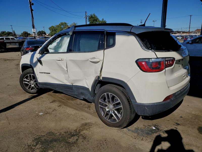 Photo 2 from auction – 2019 JEEP COMPASS LA with VIN 3C4NJCBB5KT743052