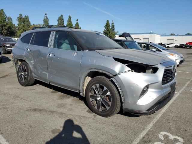 Photo 4 from auction – 2021 TOYOTA HIGHLANDER with VIN 5TDHZRAH3MS514459