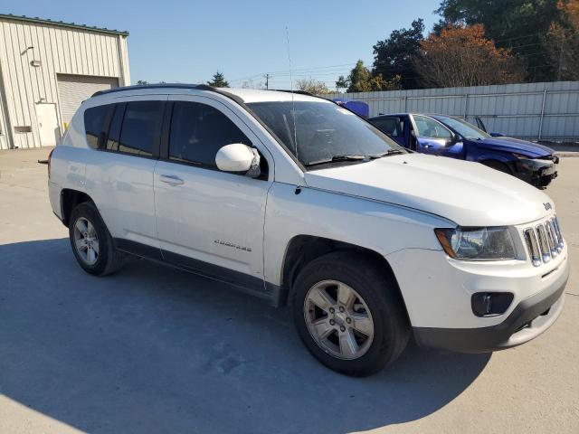 Photo 4 from auction – 2017 JEEP COMPASS LA with VIN 1C4NJCEA2HD151495