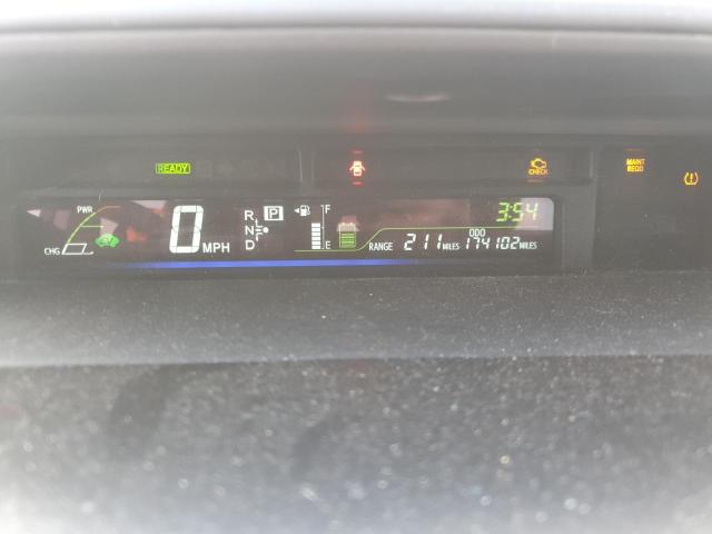 Photo 9 from auction – 2014 TOYOTA PRIUS V with VIN JTDZN3EU6E3318474