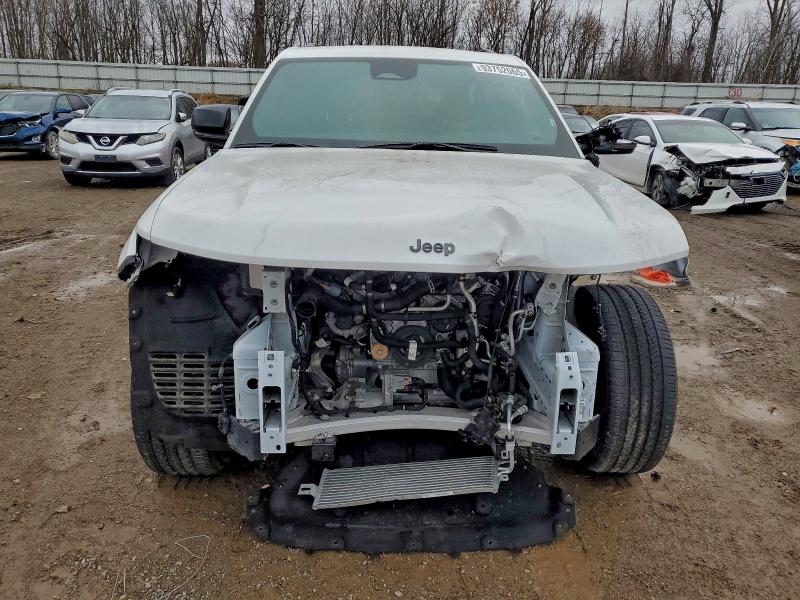 Photo 5 from auction – 2023 JEEP GRAND CHER with VIN 1C4RJHAGXPC621981