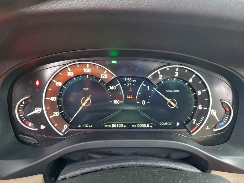Photo 9 from auction – 2018 BMW X3 XDRIVE3 with VIN 5UXTR9C52JLD64565