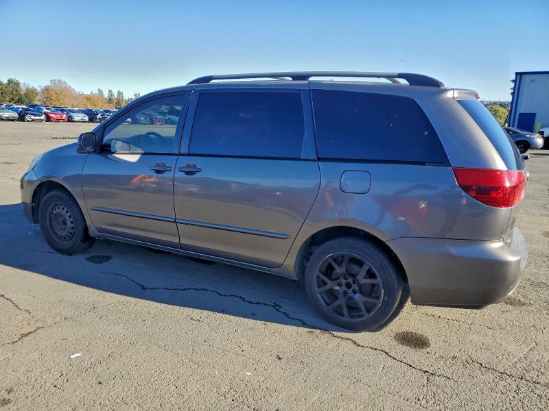 Photo 2 from auction – 2005 TOYOTA SIENNA CE with VIN 5TDZA23C75S354026