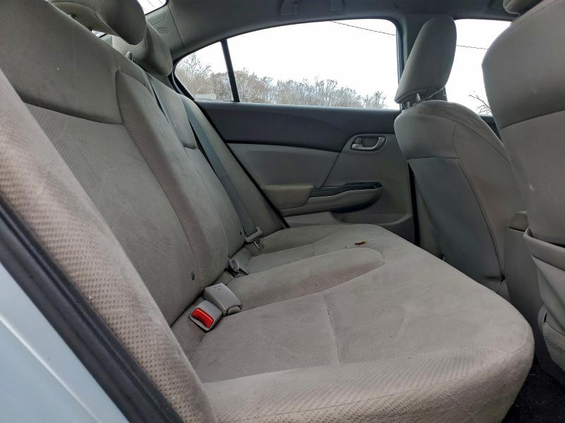 Photo 10 from auction – 2012 HONDA CIVIC LX with VIN 19XFB2F51CE029344