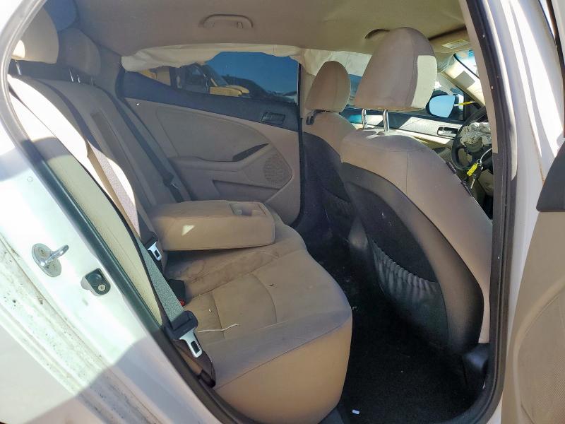 Photo 10 from auction – 2015 KIA OPTIMA LX with VIN KNAGM4A73F5616175
