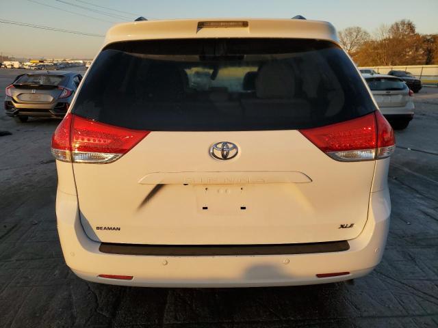 Photo 6 from auction – 2014 TOYOTA SIENNA XLE with VIN 5TDYK3DCXES410103