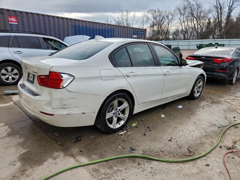 Photo 3 from auction – 2014 BMW 328 XI SUL with VIN WBA3B5C57EP542591