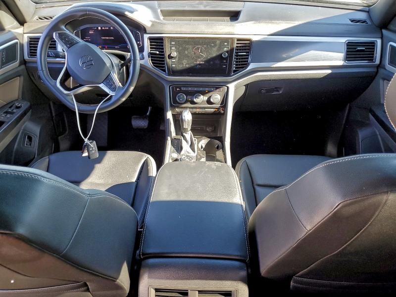 Photo 8 from auction – 2021 VOLKSWAGEN ATLAS CROS with VIN 1V2BE2CA8MC202064