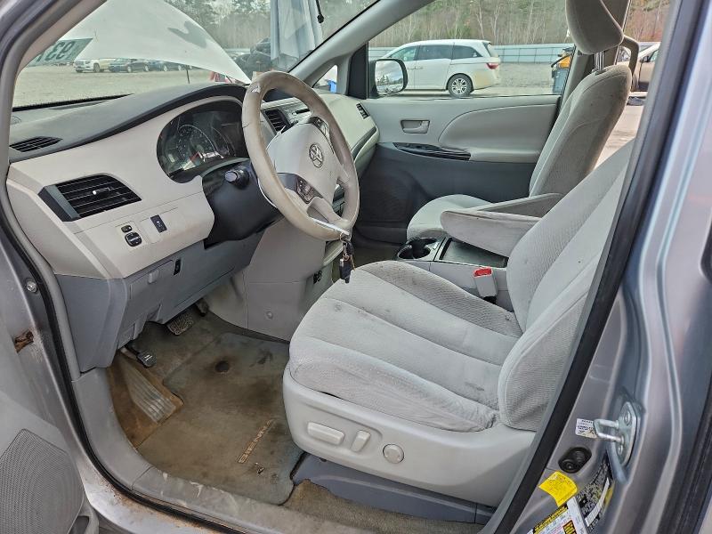 Photo 7 from auction – 2011 TOYOTA SIENNA LE with VIN 5TDKK3DC0BS142017