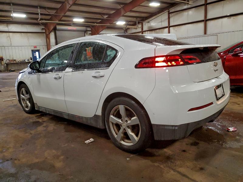Photo 2 from auction – 2015 CHEVROLET VOLT with VIN 1G1RA6E47FU108645