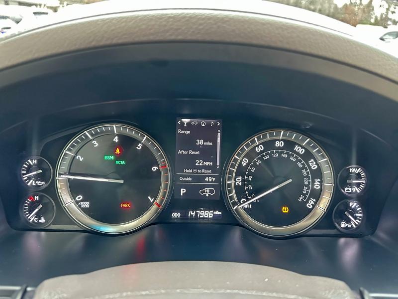Photo 8 from auction – 2016 LEXUS LX 570 with VIN JTJHY7AX1G4215337
