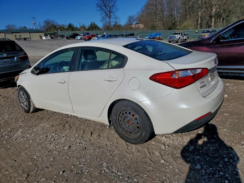 Photo 2 from auction – 2015 KIA FORTE LX with VIN KNAFX4A61F5428149