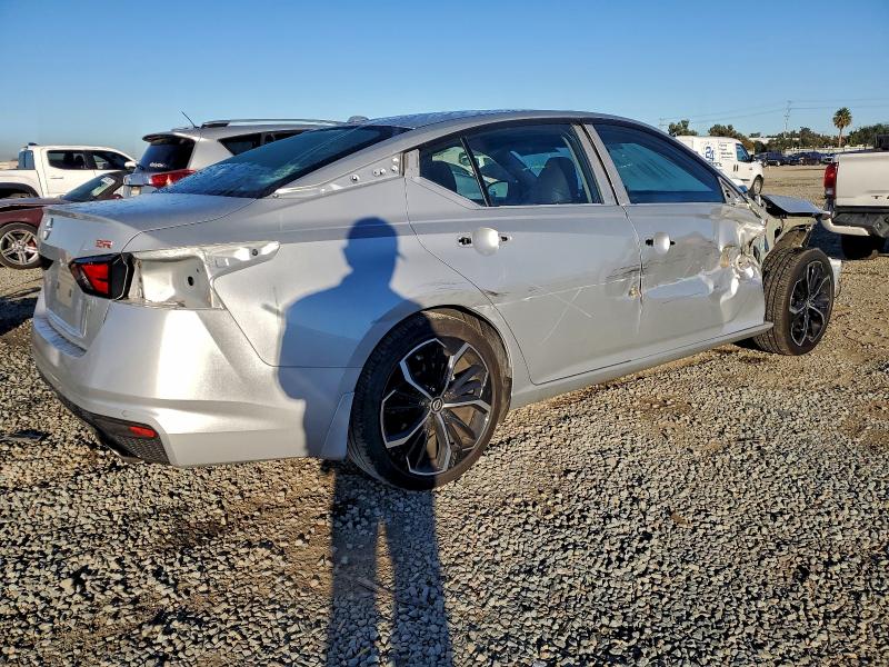Photo 3 from auction – 2024 NISSAN ALTIMA SR with VIN 1N4BL4CV1RN407037