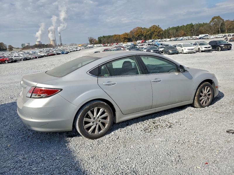 Photo 3 from auction – 2012 MAZDA 6 I with VIN 1YVHZ8DH0C5M37604