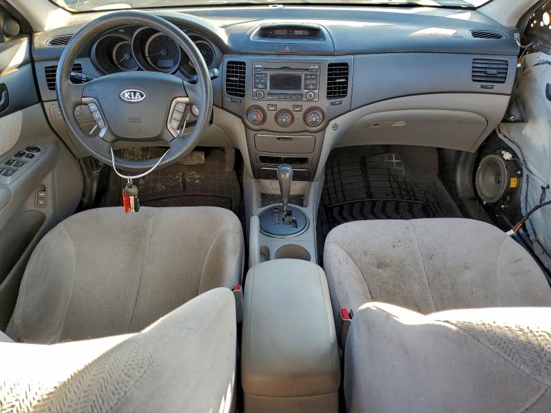 Photo 8 from auction – 2010 KIA OPTIMA LX with VIN KNAGG4A82A5369417