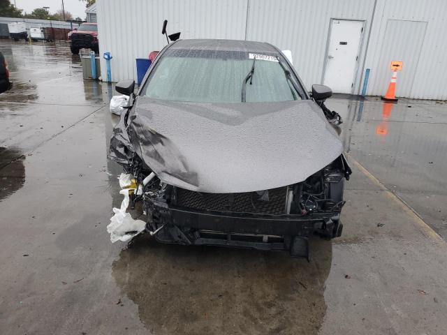 Photo 5 from auction – 2017 TOYOTA CAMRY LE with VIN 4T1BF1FK3HU797351