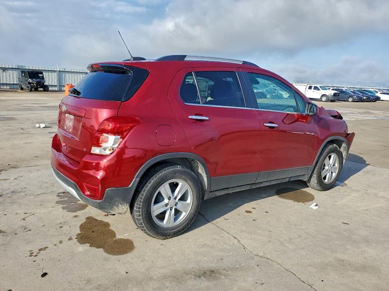 Photo 3 from auction – 2018 CHEVROLET TRAX 1LT with VIN 3GNCJLSB3JL223509