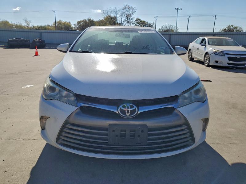 Photo 5 from auction – 2017 TOYOTA CAMRY LE with VIN 4T1BF1FK7HU304593